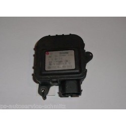 Stellmotor Klimatronik VW Passat 3B BG 8D1820511B